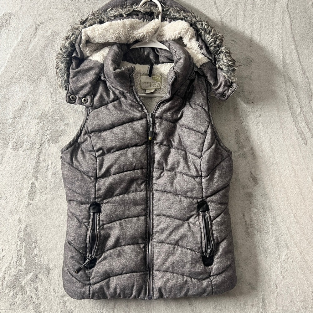 Green Tea‎ Puffer Vest Women's Small Gray Faux Fur Hooded Sleeveless Jacket